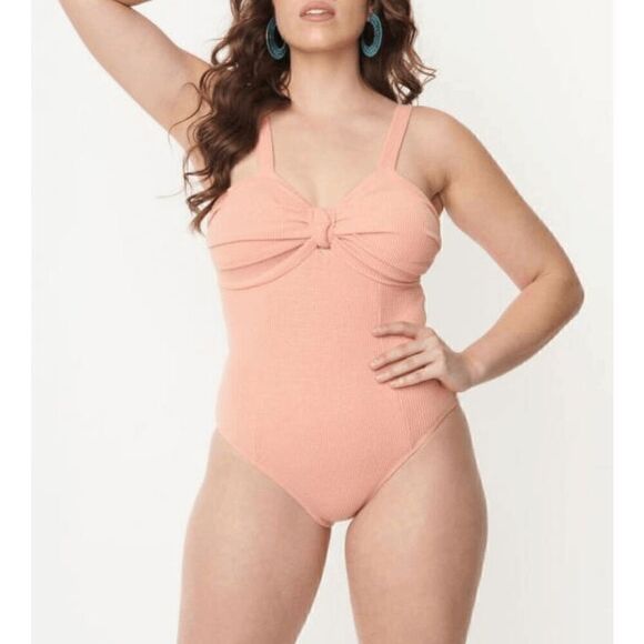 Magnolia Place Peach Ribbed One-Piece Swimsuit 2X - Picture 1 of 6